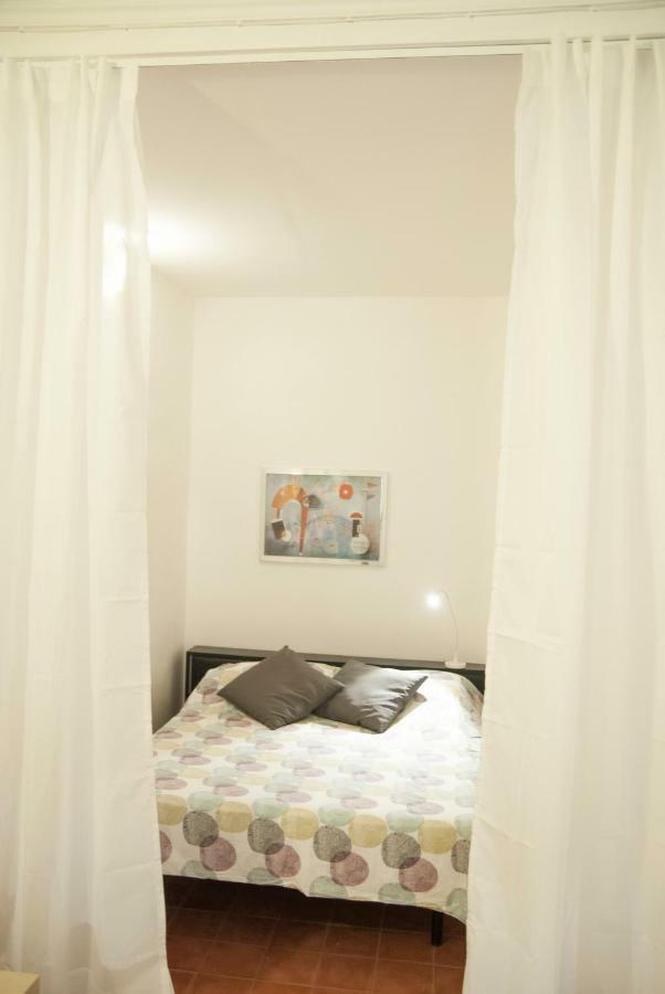Cla & Ale Apartment Catania Bagian luar foto