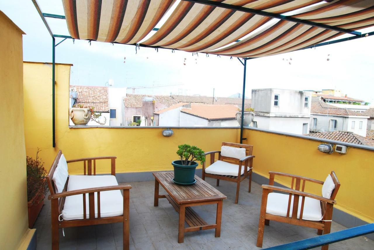 Cla & Ale Apartment Catania Bagian luar foto